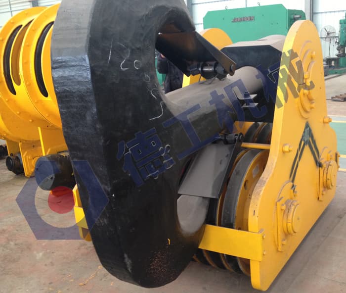 桥式起重机吊钩