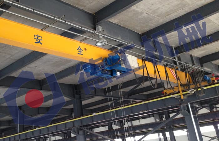 单梁桥式起重机特点优点