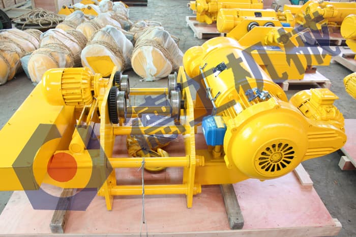 双梁桥式起重机小车