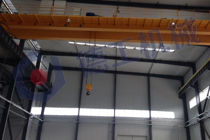 5吨双梁吊钩桥式起重机检查