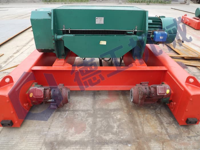 起重机减速器漏油原因详解