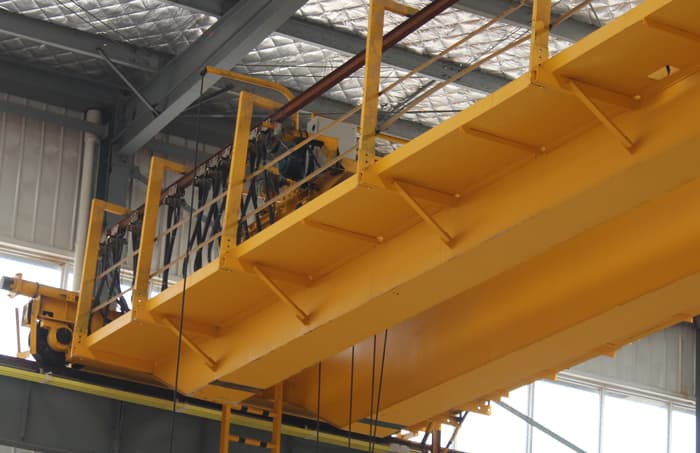 起重机表面进行喷丸处理